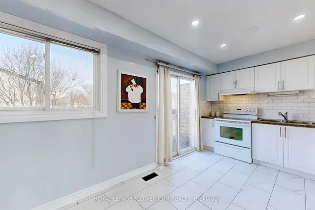 Additional image 11 of 1155 Paramount Dr Unit 43