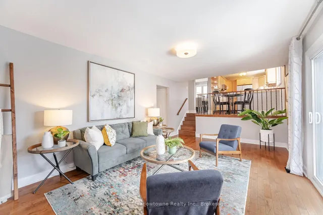 Additional image 15 of 515 Clover Park Cres