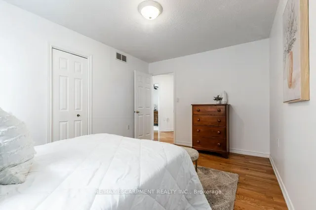 Additional image 23 of 62 Spadara Dr