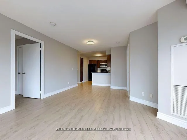Additional image 12 of 125 Village Green Sq Unit 1609
