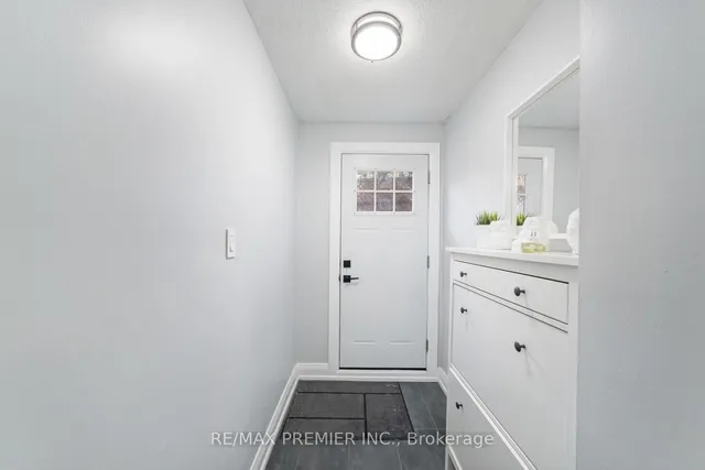 Additional image 13 of 122 Robert Hicks Dr