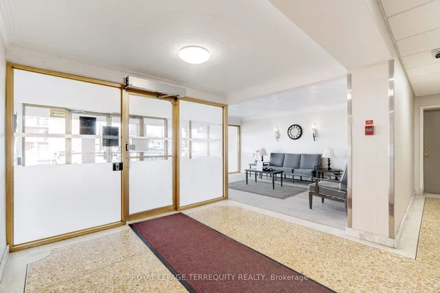 Additional image 8 of 10 WOODMAN Dr