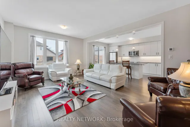 Additional image 9 of 107 Starfire Cres