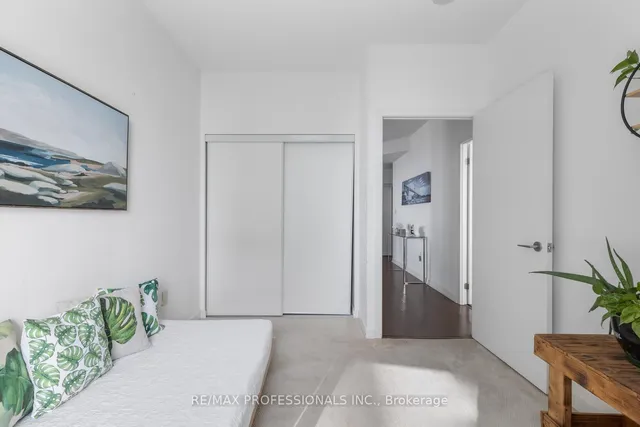 Additional image 23 of 70 Forest Manor Rd Unit 1806