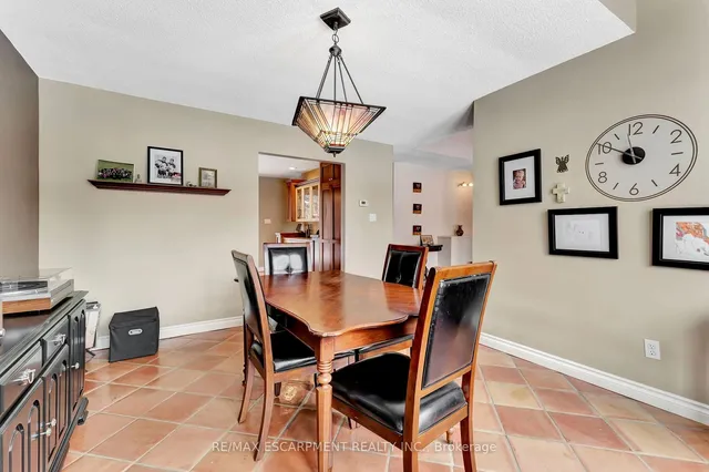 Additional image 17 of 101 Hillcrest Ave