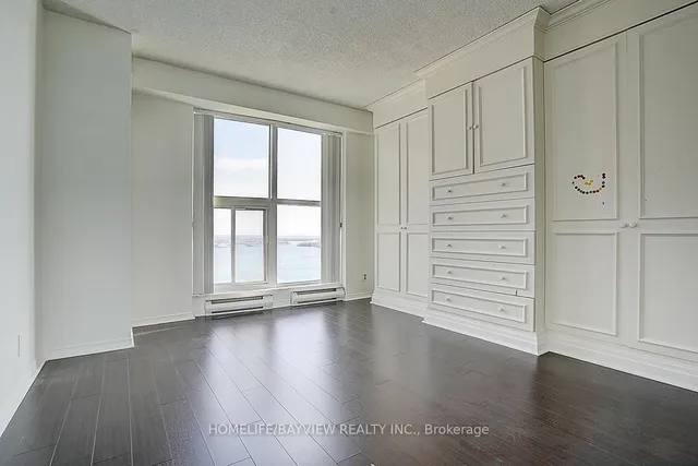 Additional image 20 of 99 Harbour Sq Unit 3106