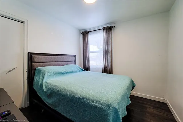 Additional image 24 of 8 Basswood Crt