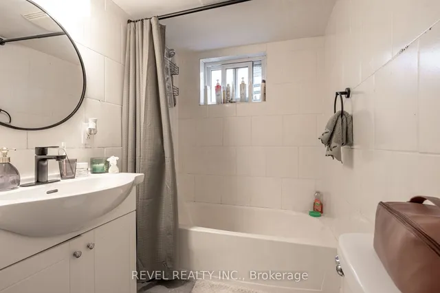 Additional image 31 of 99 East 36th St