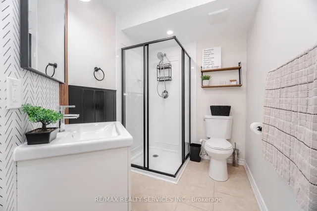 Additional image 8 of 14 Allium Rd