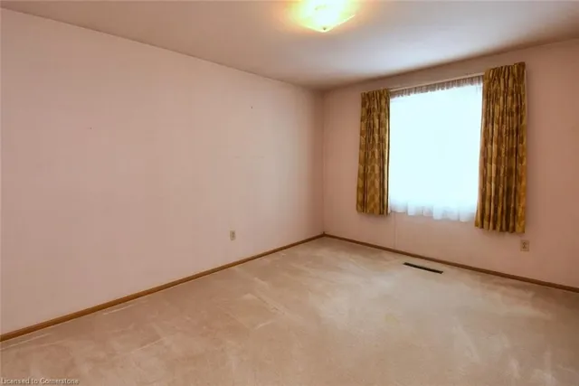 Additional image 22 of 19 Karen Cres