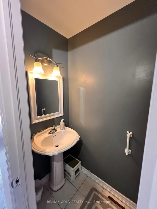 Additional image 8 of 1020 Central Park Dr Unit 5