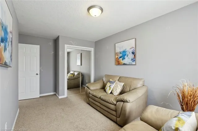 Additional image 35 of 7 Upper Mercer St Unit A4