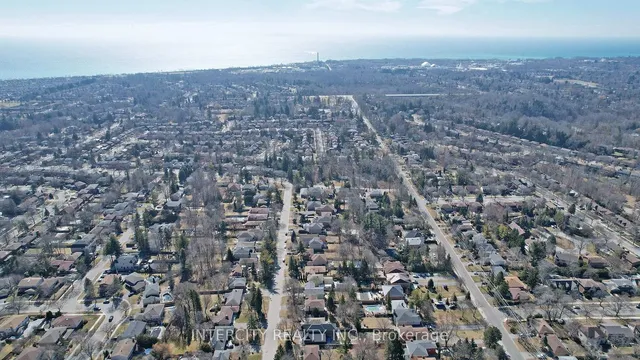 Additional image 46 of 34 Clyde Rd