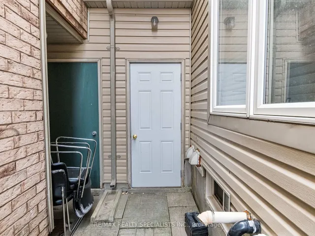 Additional image 45 of 73 Zia Dodda Cres