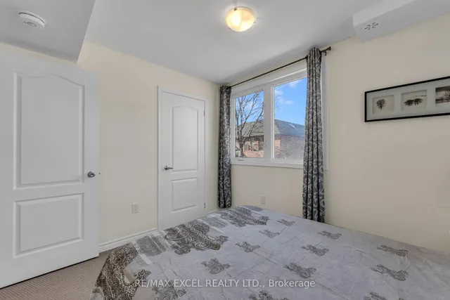 Additional image 5 of 9 R Clintwood Gate Unit 33