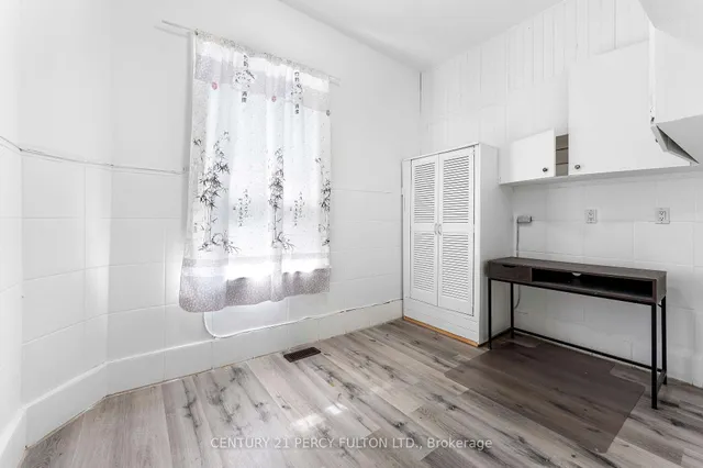 Additional image 16 of 47 Grange Ave