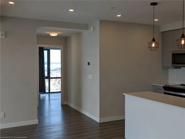 Additional image 21 of 15 Queen St Unit 1707