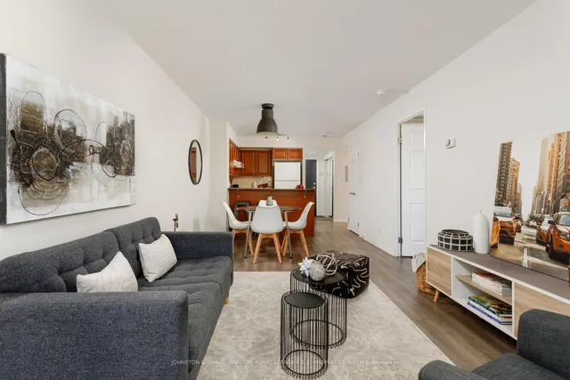 Additional image 17 of 230 King St Unit 1019