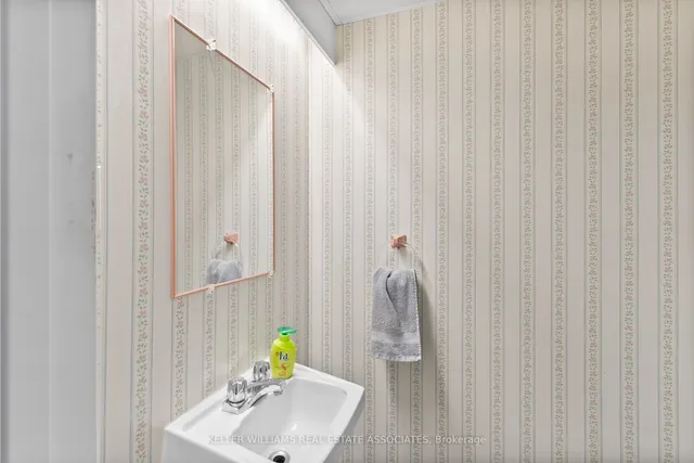 Additional image 30 of 34 Holford Cres