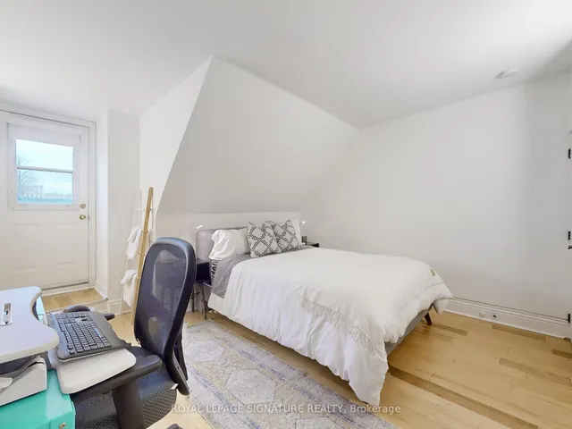 Additional image 22 of 18 Salem Ave