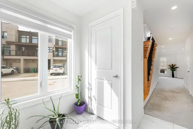 Additional image 7 of 19 Queenpost Dr