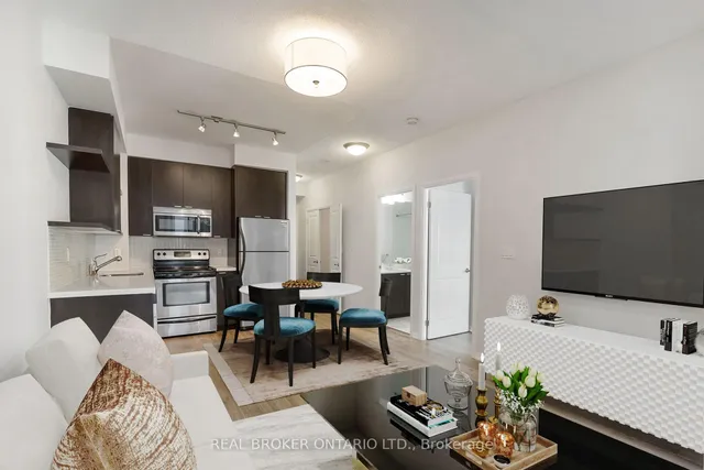 Additional image 2 of 35 Hayden St Unit 807