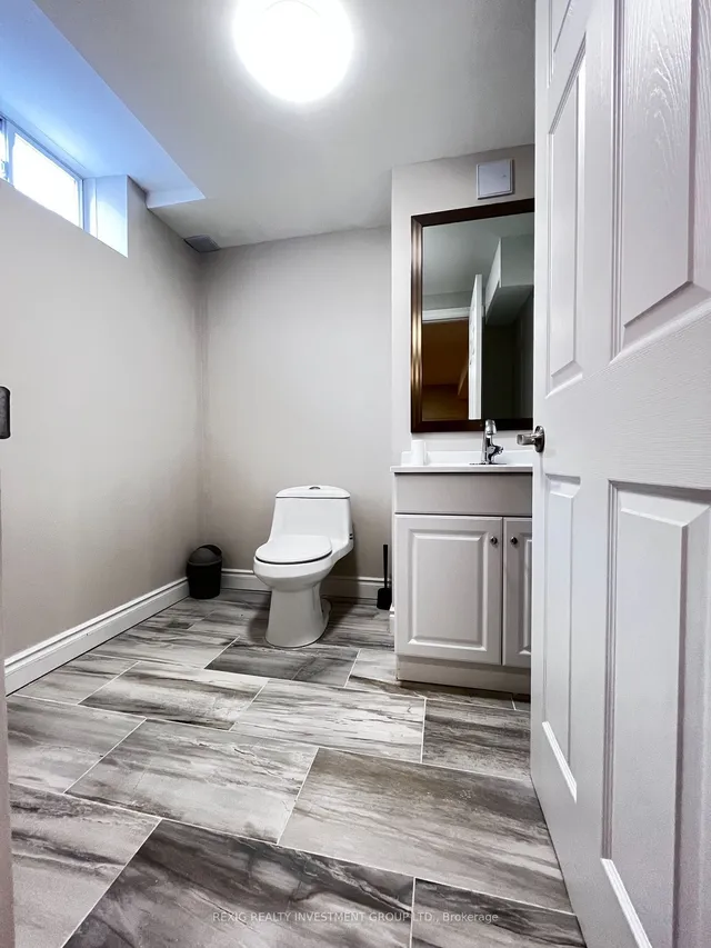 Additional image 31 of 2395 Curtis Rd