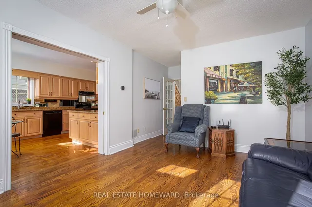 Additional image 26 of 64 Academy St