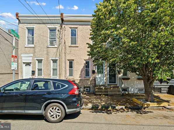 2338 Almond St, Philadelphia, PA 19125