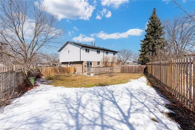 Additional image 41 of 28 Arbutus Cres