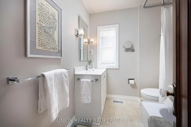 Additional image 21 of 143 Hammersmith Ave