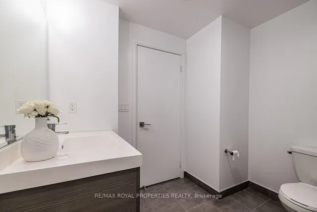Additional image 28 of 621 Sheppard Ave Unit 303