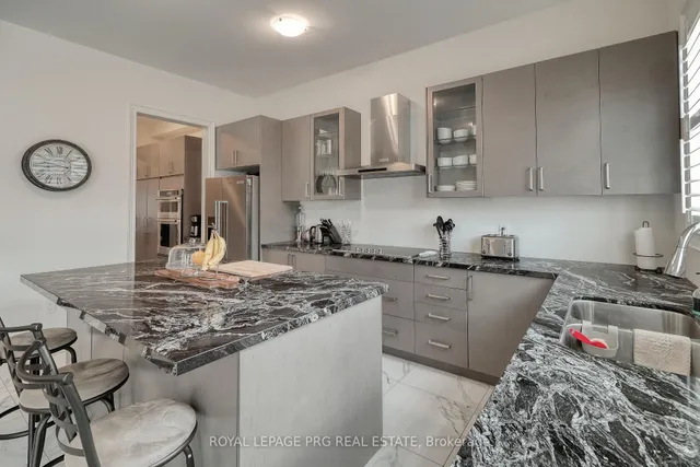 Additional image 11 of 61 Cattail Cres