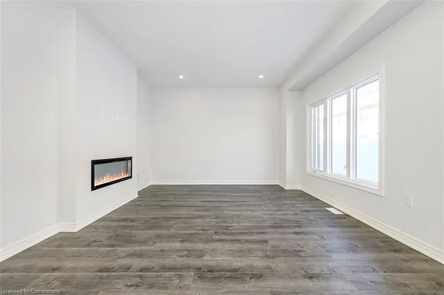 Additional image 16 of 205 Thames Way Unit 22