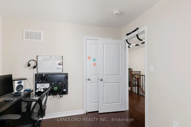 Additional image 19 of 57 Benhurst Cres