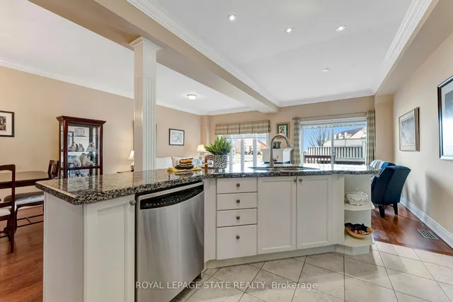 Additional image 8 of 31 Sunvale Pl Unit 10