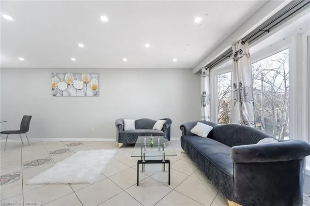 Additional image 5 of 35 Baycrest Dr