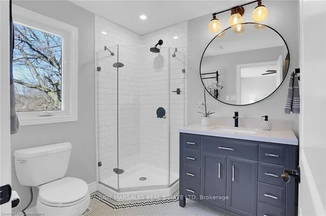 Additional image 18 of 24 Linington Tr