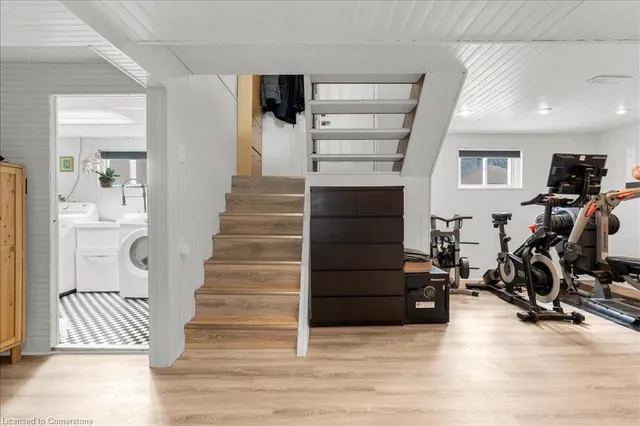 Additional image 16 of 242 East 27th St