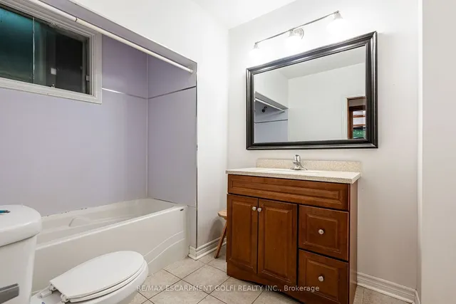 Additional image 7 of 70 Ward Ave