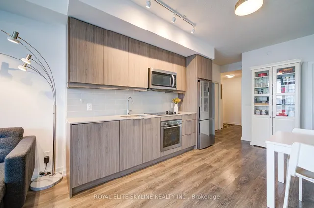 Additional image 11 of 36 Forest Manor Rd Unit 810