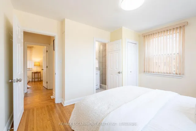 Additional image 25 of 2305 Wagner Cres