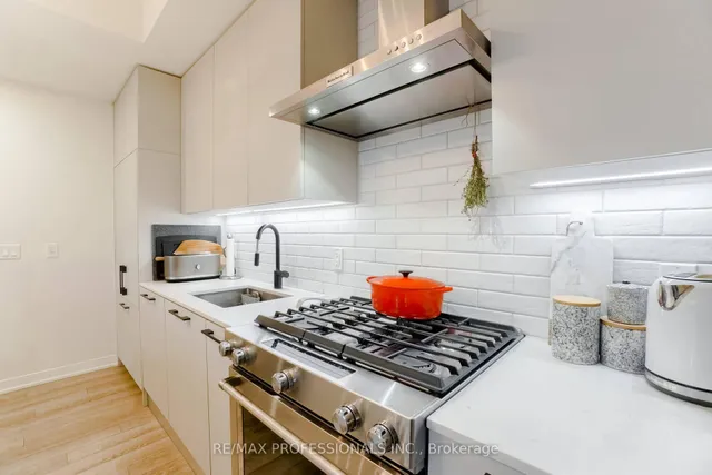 Additional image 12 of 2118 Bloor St Unit 508