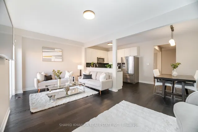 Additional image 17 of 501 Bessborough Dr