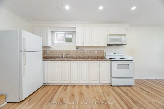 Additional image 40 of 35 Bay Crest Dr