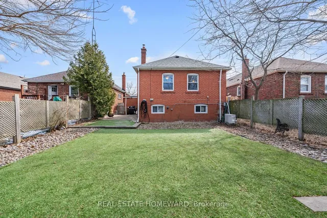 Additional image 18 of 1298 Kingston Rd