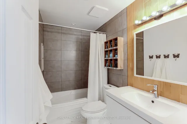 Additional image 25 of 4 Bradbrook Rd Unit 2