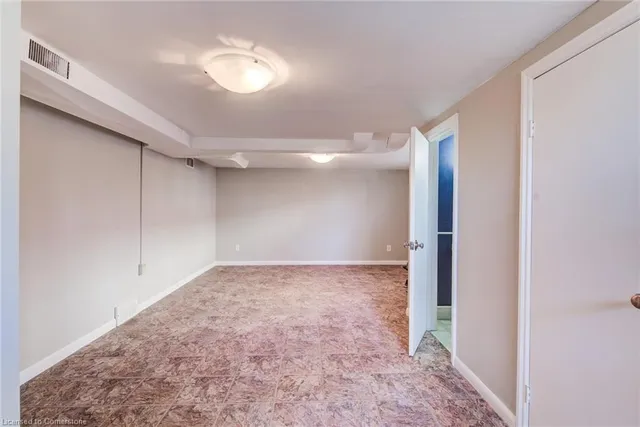 Additional image 24 of 326 Edwin St