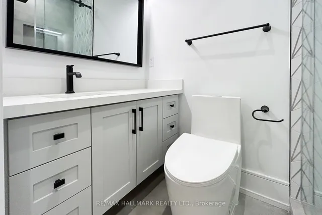 Additional image 24 of 1 1/2 Delaney Cres