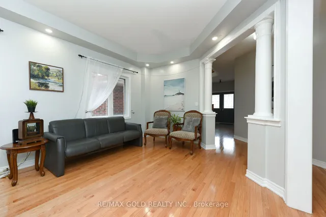 Additional image 9 of 23 Attview Cres